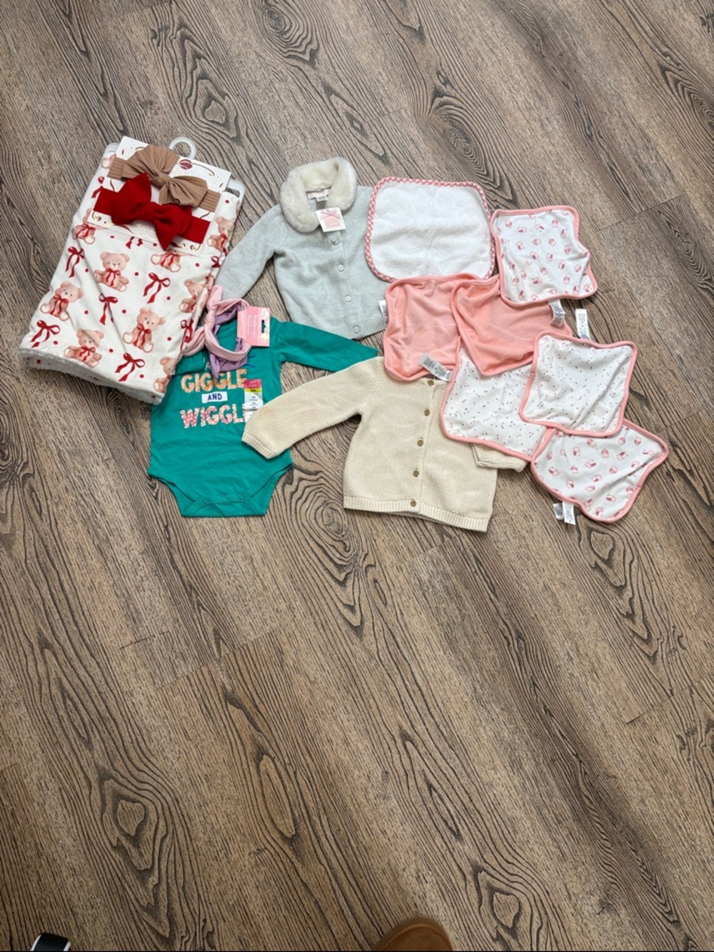 Baby girl clothes bundle size 6 months